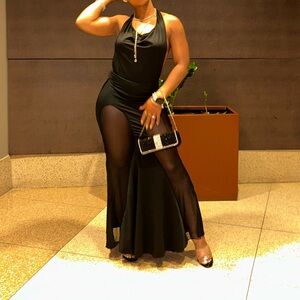 Fitted Black Dress 👗